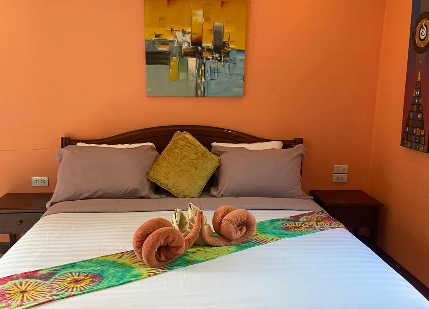 Thai Smile Bungalows Ko Lanta 2*,